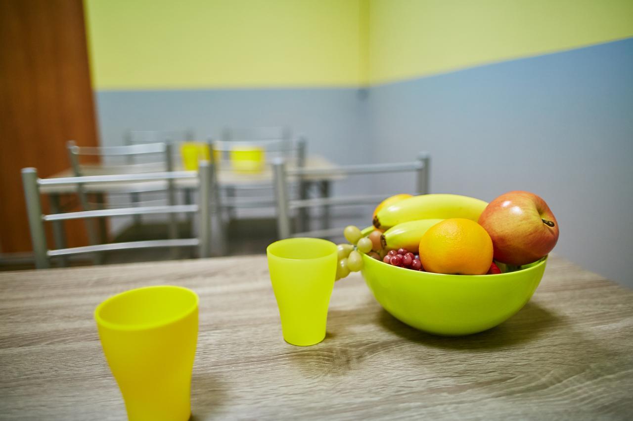 Hello Yellow Hostel Dnipro Ngoại thất bức ảnh